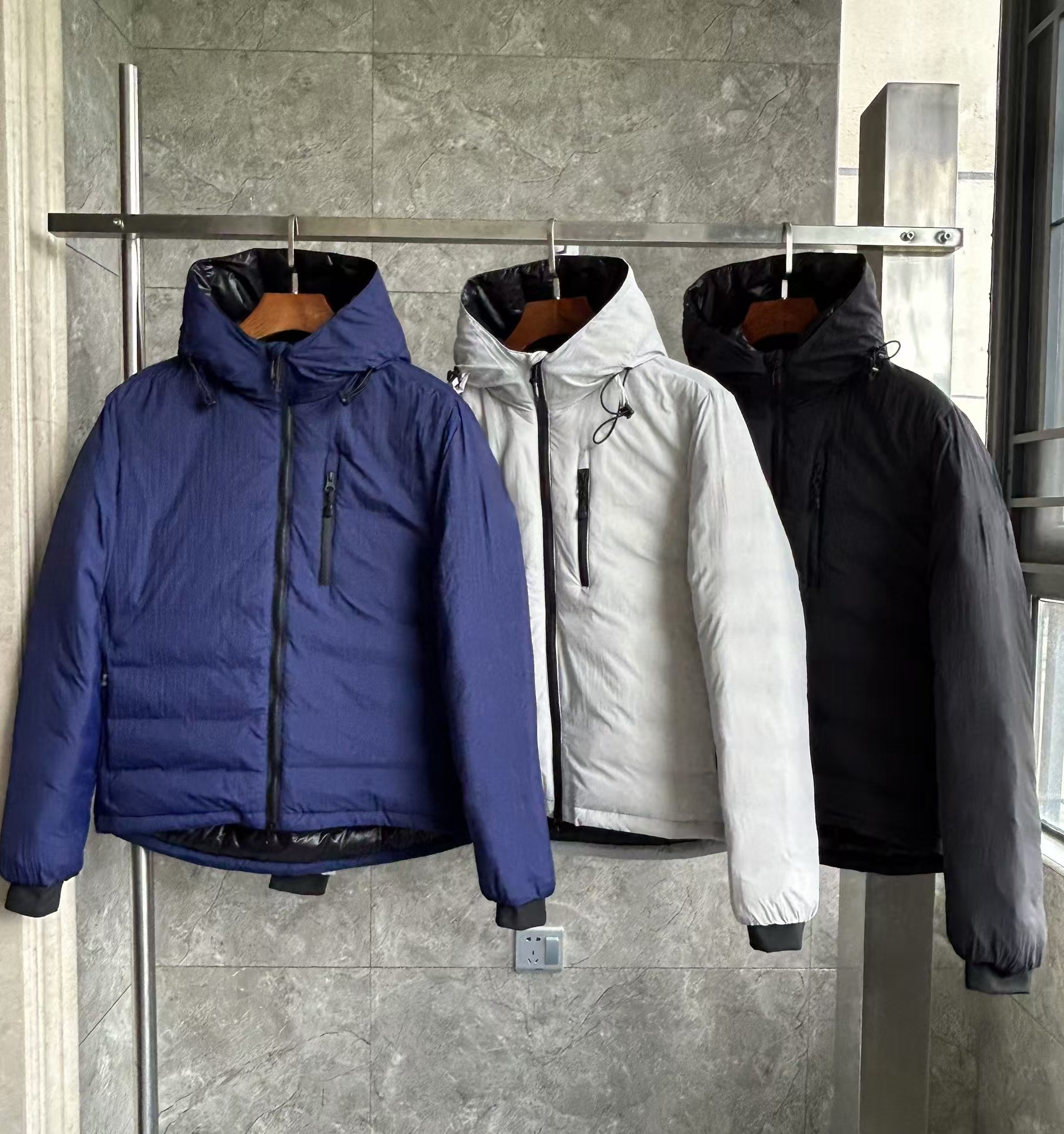Men's lightweight down jacket Parka coat outdoor warm feather winter jacket men's and women's universal jacket Down Jackets Men's jacket