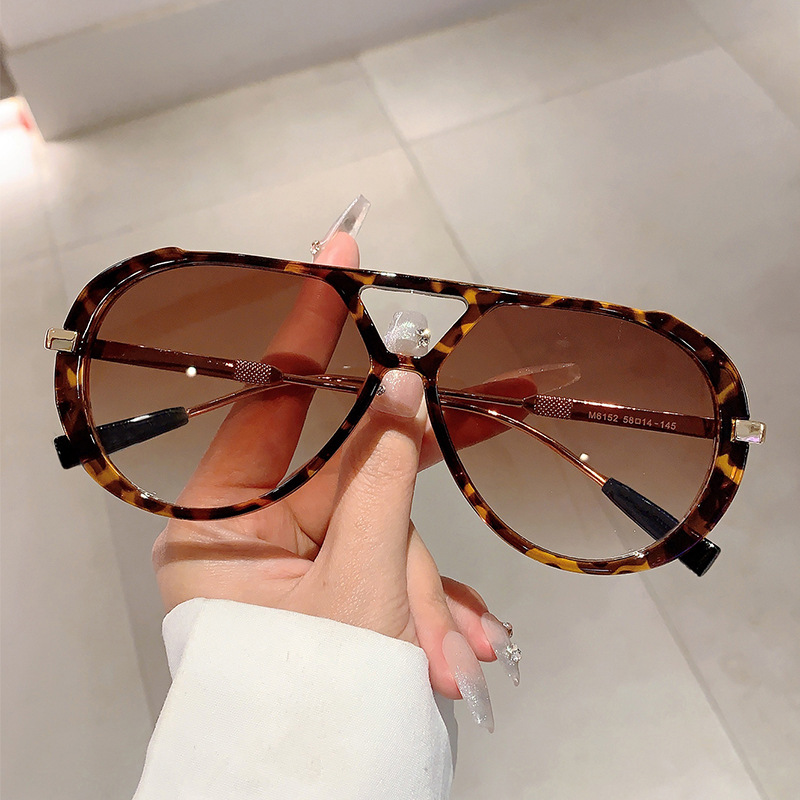 New Retro Fashion High-End Round Face Slimming Sunglasses Leopard Print Frame Double Bridge Design Plain Optical Glasses