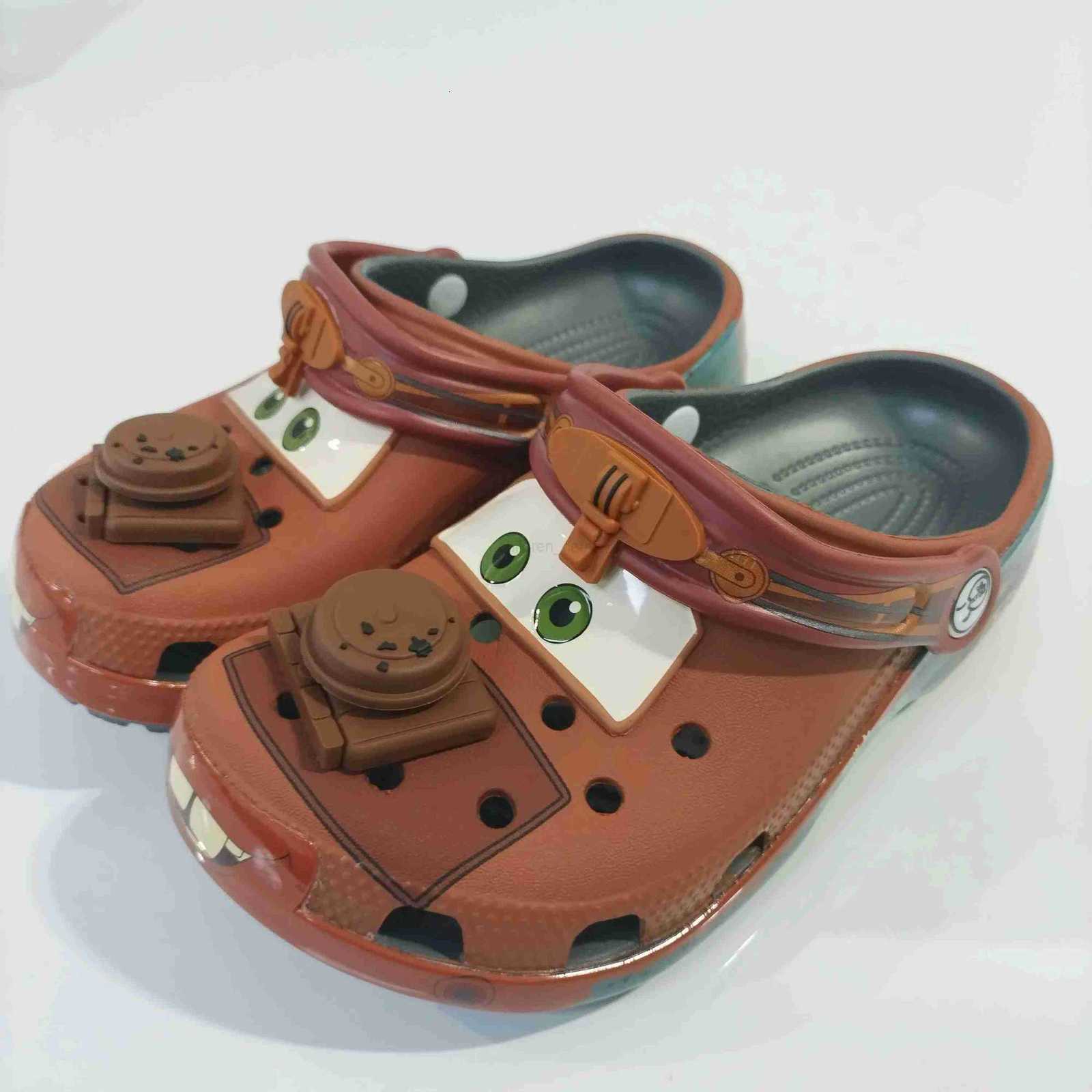 Disney Cartoon Mater Childrens Slippers Cute Anime Figurine Outdoor Sandals Cars Theme Cave Shoes EVACartoon Mater Gift for Kids W250822