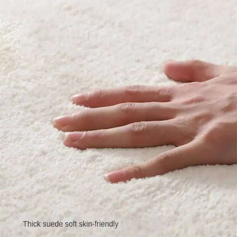 Imitation cashmere carpet, resistant to dirt and easy to maintain, French style small fragrance bedside blanket