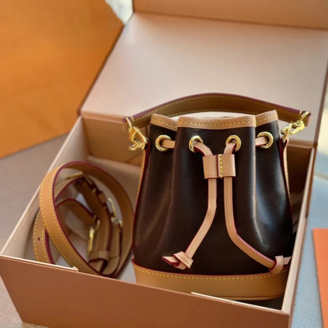 New Designer Bags Nano Women Mini Drawstring Bucket Bag Luxury Paris Drawstring Pouch Crossbodys Handbags Lady Leather Half Moon Underarm Shoulder Handbag Wallets