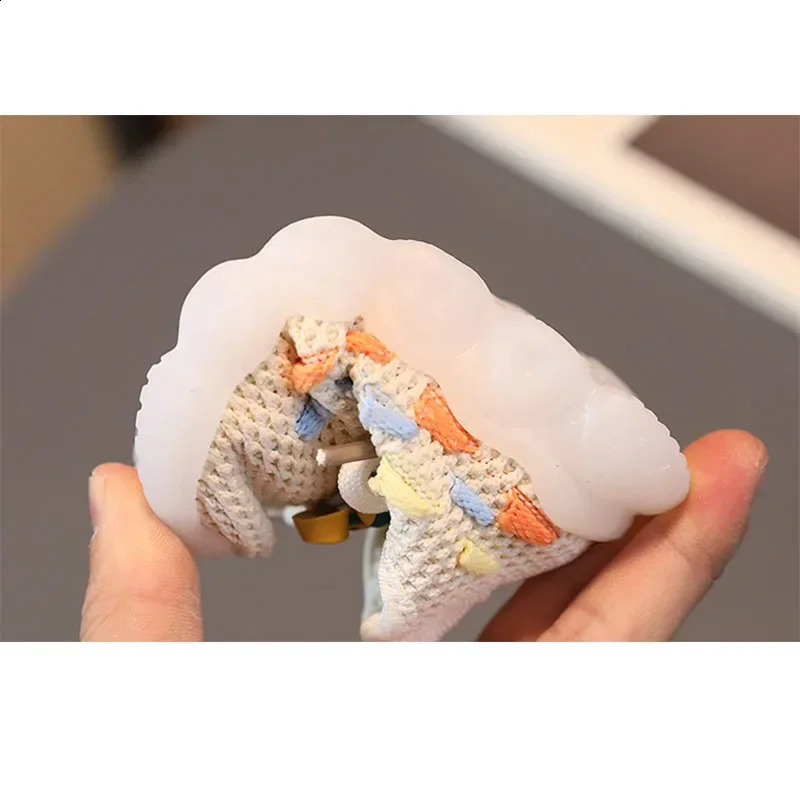 Fashion rens Luminous Sneakers LED Flashing Shoes for s Casual Shoes Spring Autumn Toddler Sports Shoes 250821