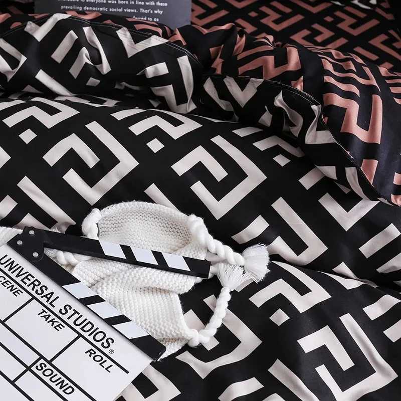 Luxury Black Bedding Comforter Set with Low Case Single Full Size Bed Linen Duvet Cover Set / King Double Single Bed 1 G250823a