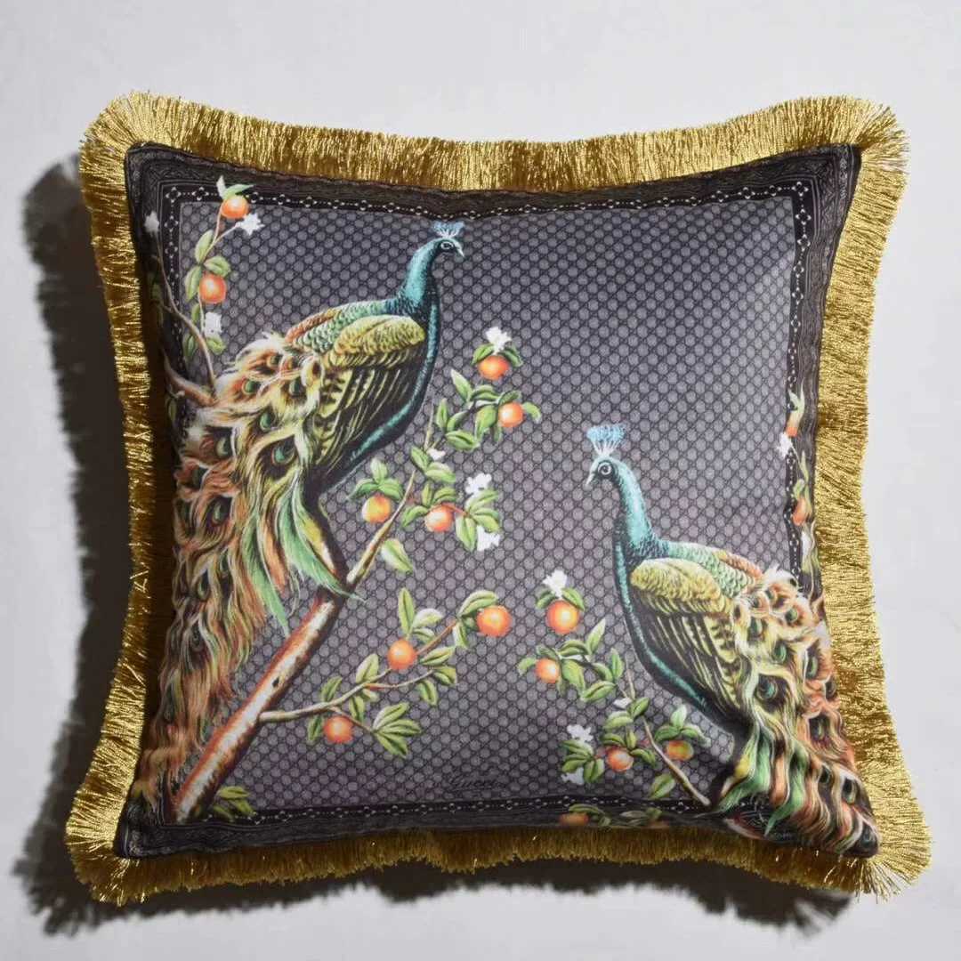2025 European Luxury Velvet Tassel Lowcase Horse Carriage Print Luxurious Designer Cushion Pillow Case Tra Soft Sofa Throw Lows 45x45cm 1 G250823a