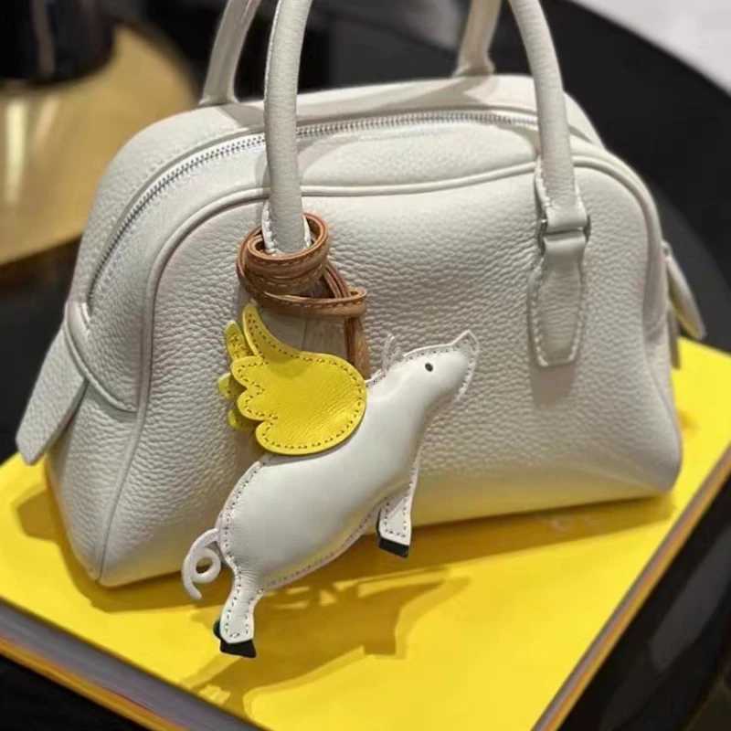 Cow Leather Keychain Pendant for Ladies Fly Pig Bag Charm Handmade Handbag Pendant Car Decorate Bag Accessories Z250822