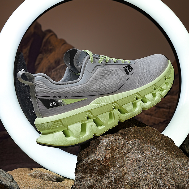 N HOT Designer shoes free shipping Running Shoes Sports shoes breathable mesh running shoes mens shockabsorbing casual shoes