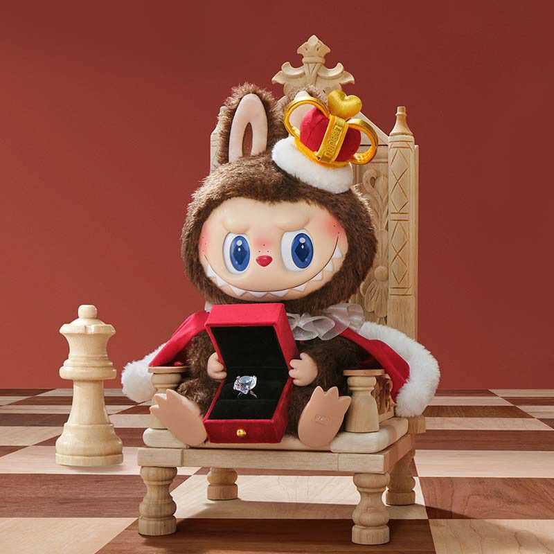 MART labubu Chinese Chess Adventure 38cm King Plush Labubu Doll with Resin Face Decoration L250822
