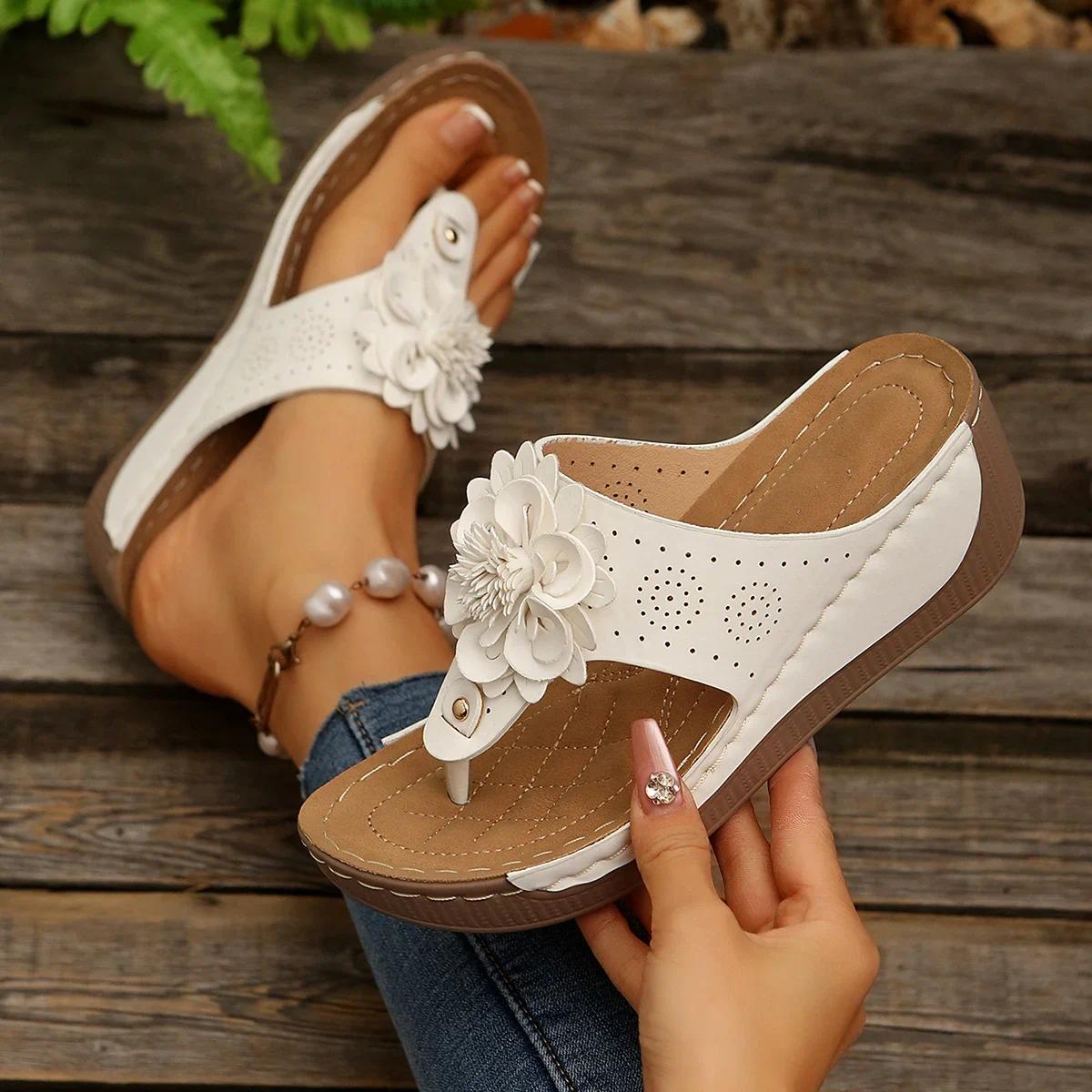 Women Slippers Sexy Breathable Slippers Non Slip Lightweight Shoes for Women Slip on Wedge Footwear Beach Sandals Slides Women