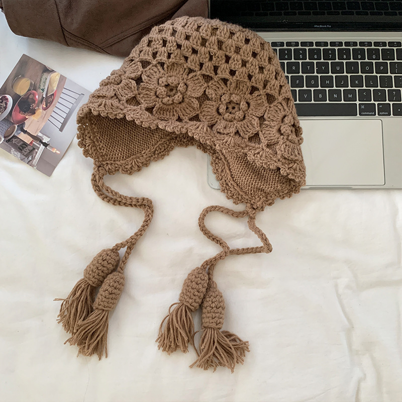 Ethnic Style Handmade Crochet Hat for Women Autumn and Winter Floral Hollow Knitted Hat Travel Photo Pullover Yarn Hat