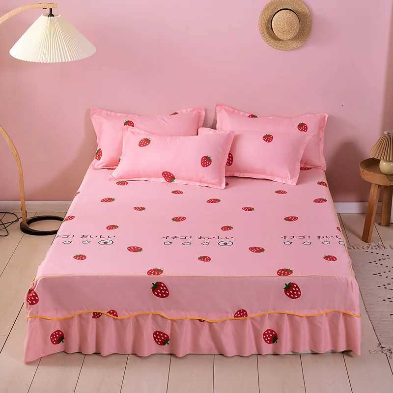 Designer 3 Pcs Bed Covers Modern Couple Luxury Bed Sheet Quilted Elastic Fitted Sheet Height Bed Skirt Anti-Slip Bed Sheets and Lowcases G250822