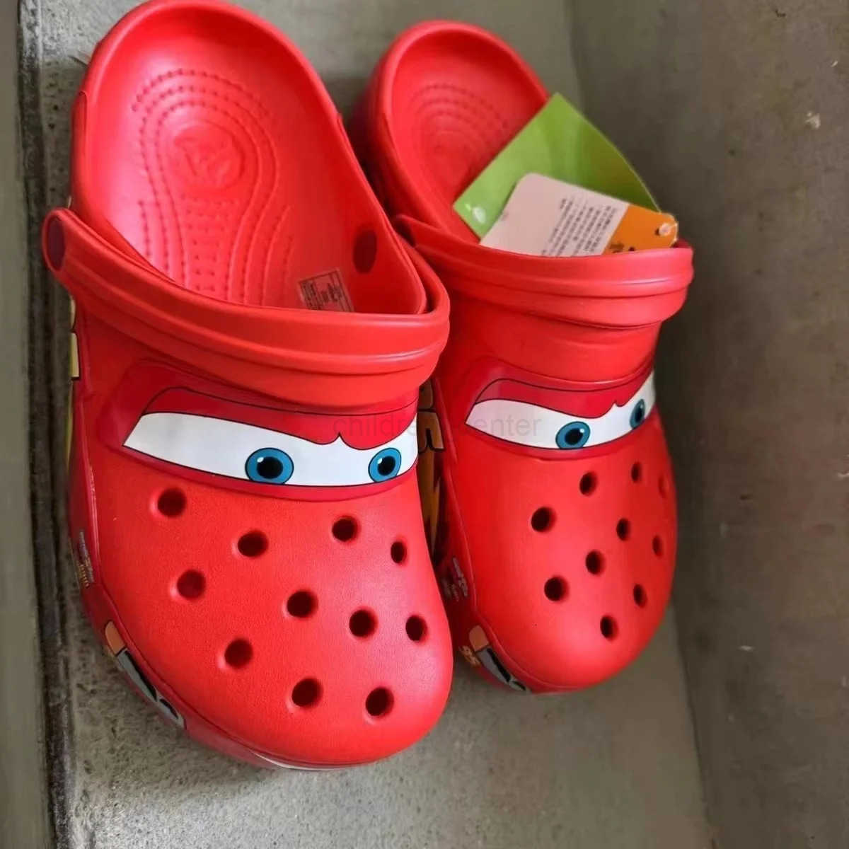 Disney Disney Lightning Mcqueen Pixar Flashing Light Outdoor Beach Slippers Cute Cartoon Anime Pool Anti Slip No95 Cars Slippers W250822