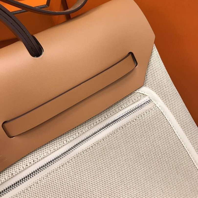 Designer Messenger 39 HandBag Fashion Shoulder Bag Crossbody Bag Travel Bag in original Hunter calfskin and Toile canvas with 18K gold-plated hardware