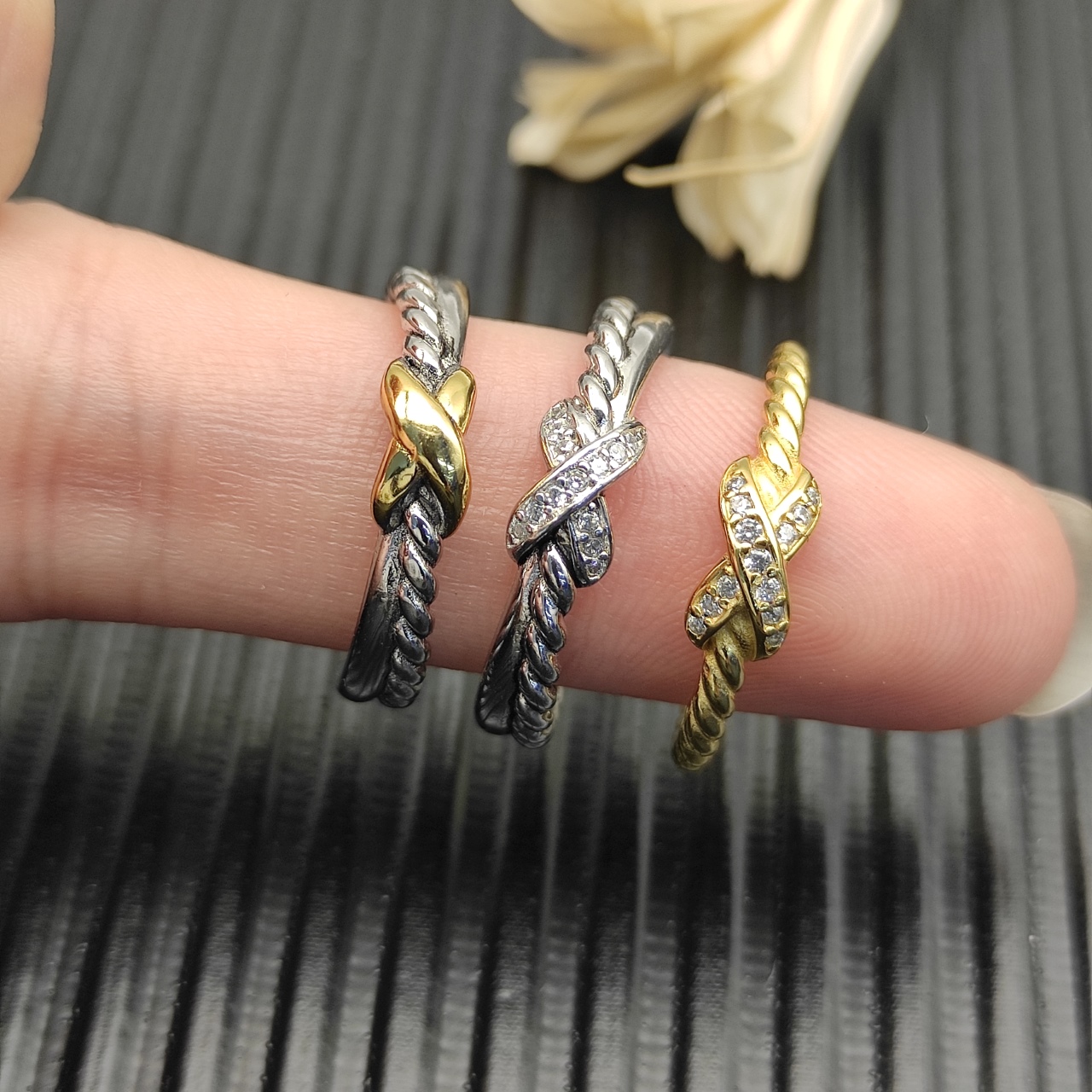 Designer Rings Twisted for Men Women Braided Fashion Jewelry 18k gold plated With drill Ring Cable Wire Vintage shape ring Engagement Hot Gifts
