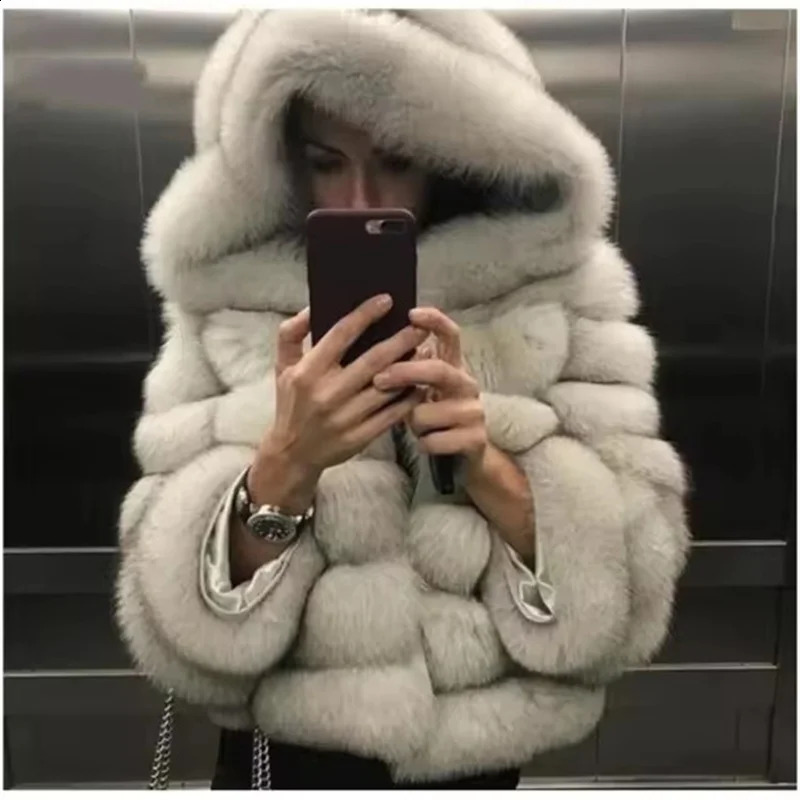 Autumn Winter Thick Warm Women Faux Fur Pink Hoodie Collar Long Sleeve Coats Casual High Quality Fluffy Black Jackets Outwear250821