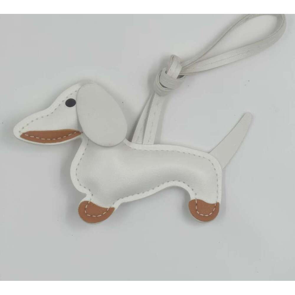 Designer Keychain Bag Charm Wallet Cartoon Dachshund Dog Accessories Pendant Cute DIY Lanyard Leather Puppy Couple Backpack Car Keychain Ornament