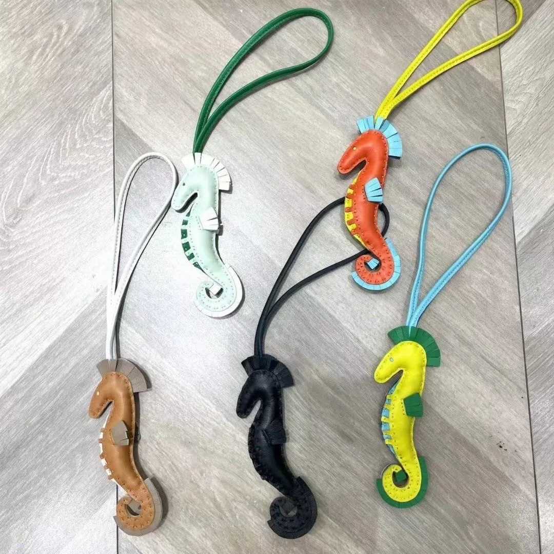 Little Seahorse Leather Car Keychain Bag Decoration Fashion Accessories X250822
