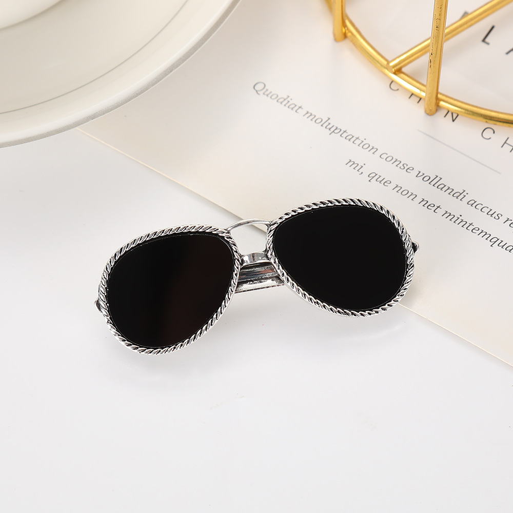 New Creative Sunglasses Simple and Exquisite Accessory Hairpin High-end Elegant Bangs Side Clip Hair Ornament SY-8142
