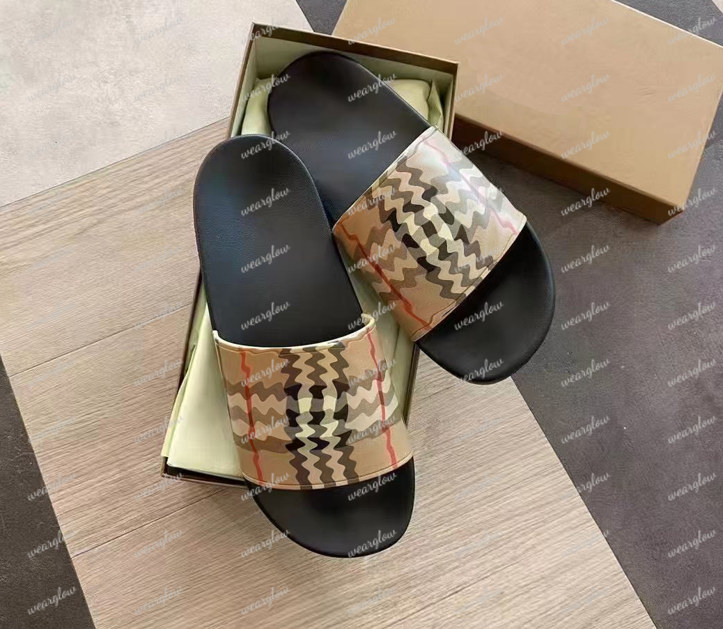 Designer Sliders Rubber Letter sandals Slippers Men slide Beach Flat Slide Women Luminous Alphabet Slipper Multicolor Couples Slides Waterproof