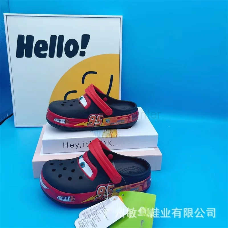 Disney Disney Lightning Mcqueen Pixar Flashing Light Outdoor Beach Slippers Cute Cartoon Anime Pool Anti Slip No95 Cars Slippers W250822