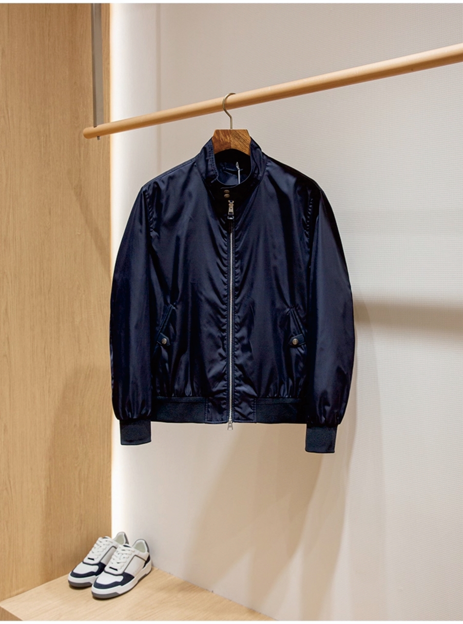 Men's standing collar Harrington jacket a fashionable aesthetic jacket that runs through all seasons