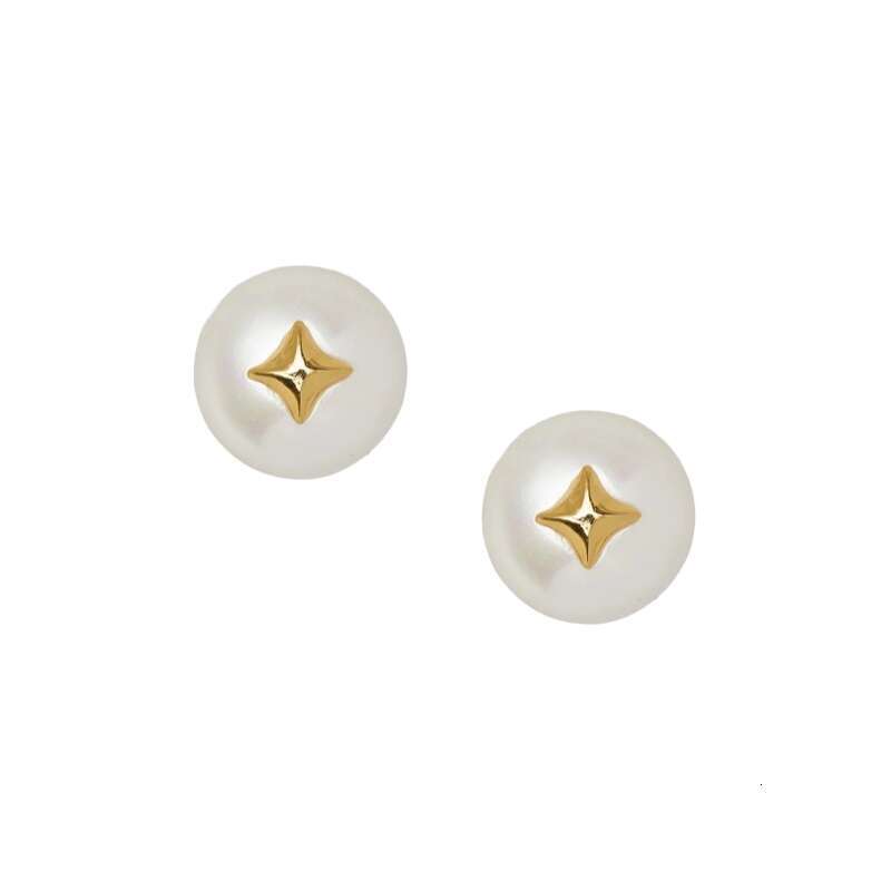 New Product Same Style Titian Girl Pearl Earrings Round Small Exquisite Stud Design