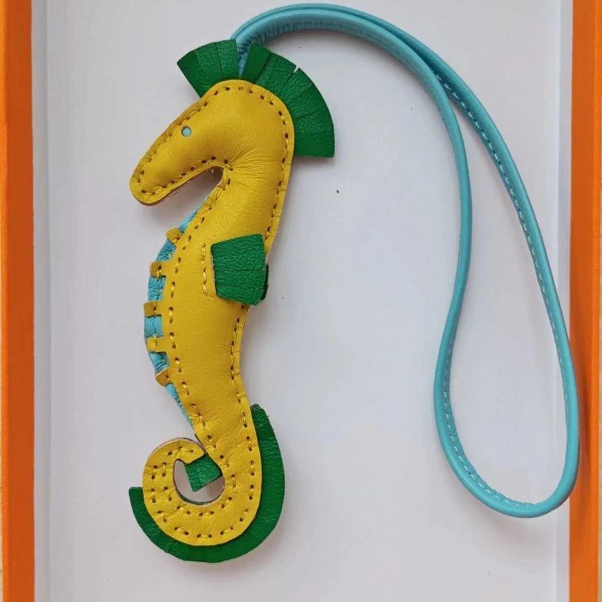 Little Seahorse Leather Car Keychain Bag Decoration Fashion Accessories X250822