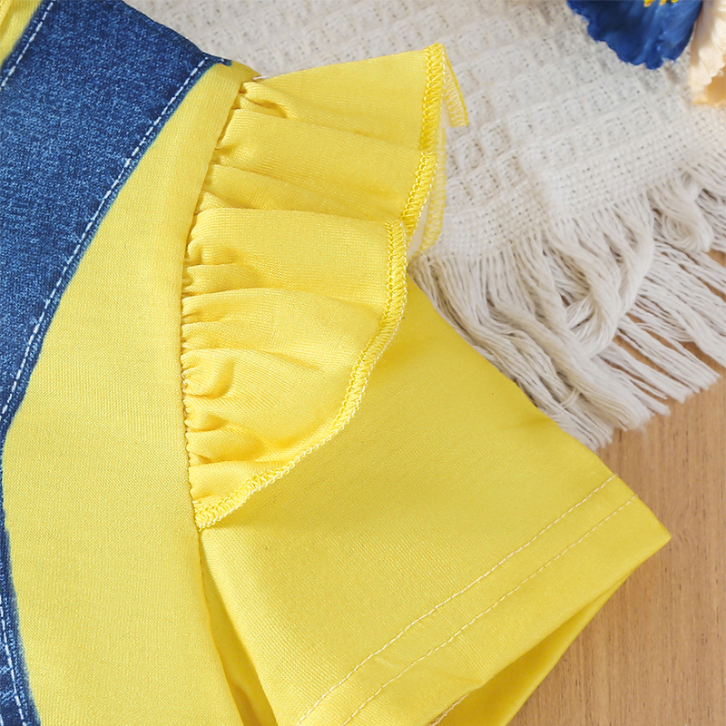 Adorable Children's Back Strap Dress Featuring Cute Ladybugs Patterned Fabric for Warm Weather Wear - BY1686