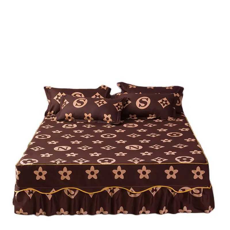 Designer 3 Pcs Bed Covers Modern Couple Luxury Bed Sheet Quilted Elastic Fitted Sheet Height Bed Skirt Anti-Slip Bed Sheets and Lowcases G250822