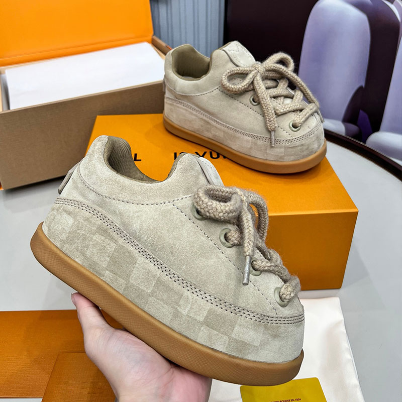 Yeti Lace Up Shoe Couples Fat Ding Shoes Mens and Womens Bread Shoes Designer Casual Shoes Suede calf leather Footprint Rubber Sole Size 35-46 with box