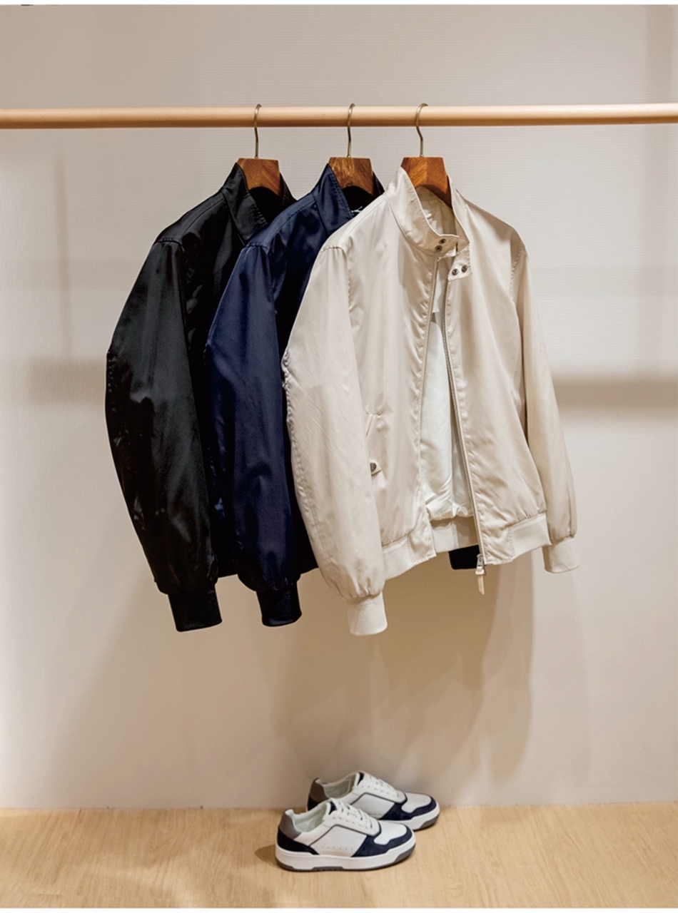 Men's standing collar Harrington jacket a fashionable aesthetic jacket that runs through all seasons