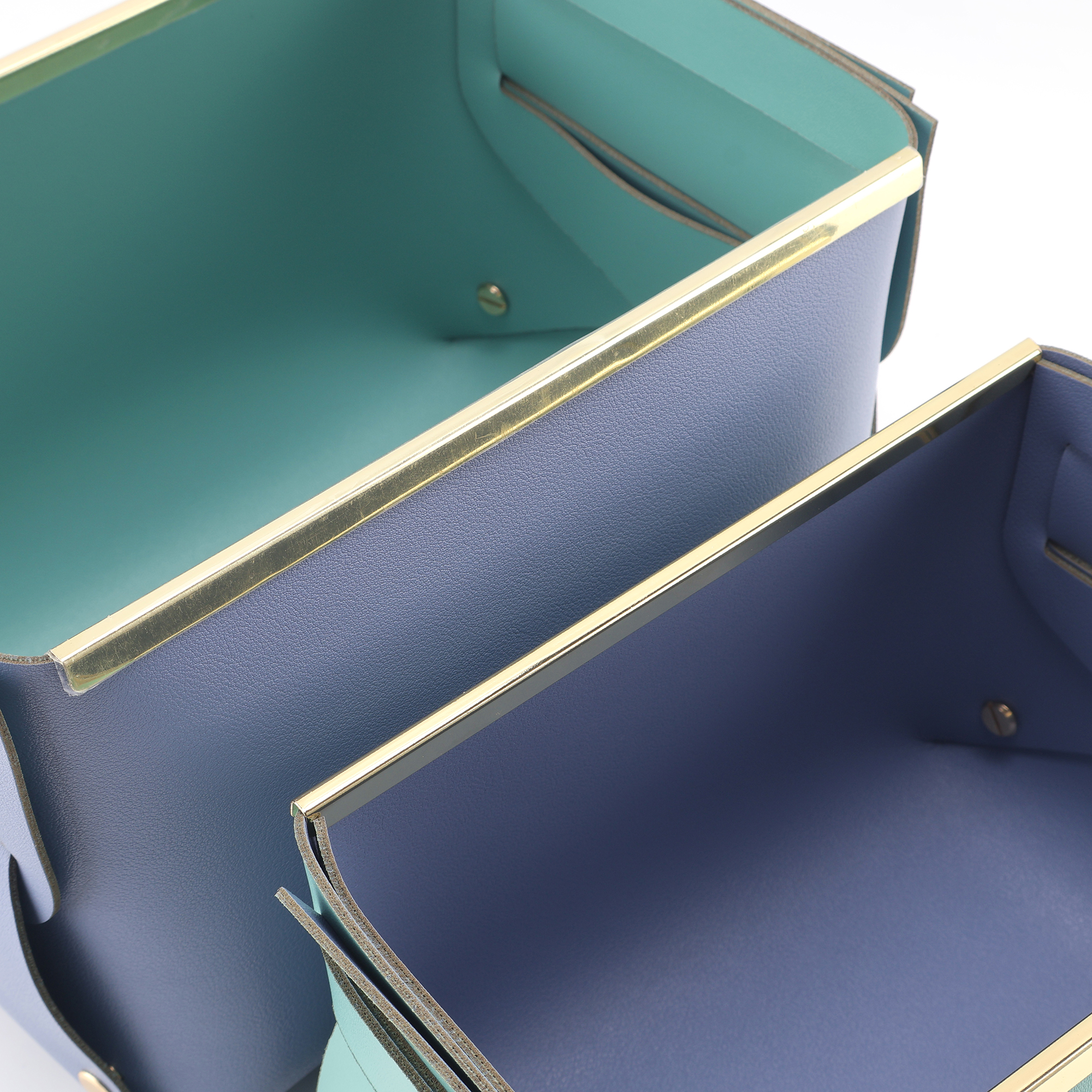 Large Volume Pu Leather Folding Organizer Baskets With Elegant Gold Border For Cosmetics And Clutter 210*150*160mm
