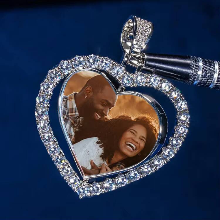 Personalized Made Moissanite Sublimation Metal Necklace Gold Plated Family Pendent Picture Photo Memory Charm Necklace for Photo