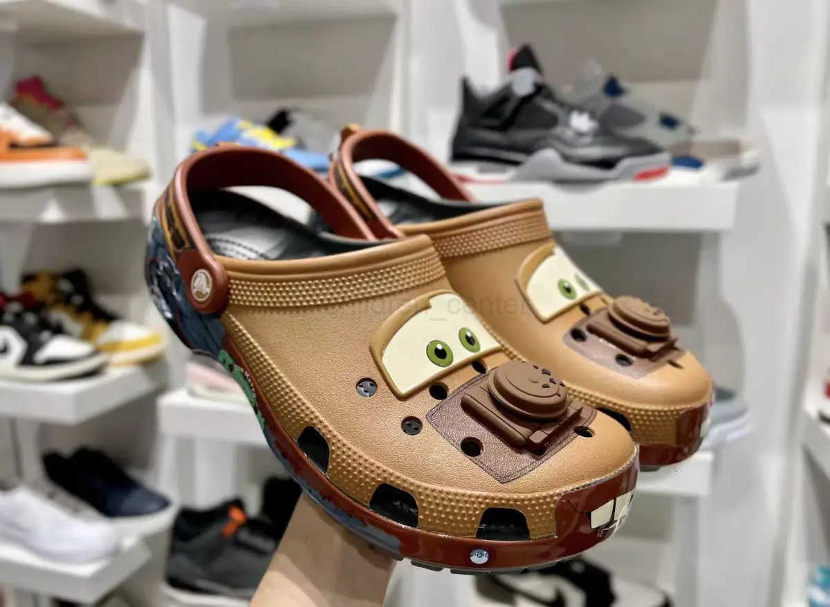 Disney New Cartoon Mater Character Slippers Cute Cars Anime Figurine Cosplay Outdoor Sandals Eva Shoes Anime Peripherals Childrens Gifts W250822