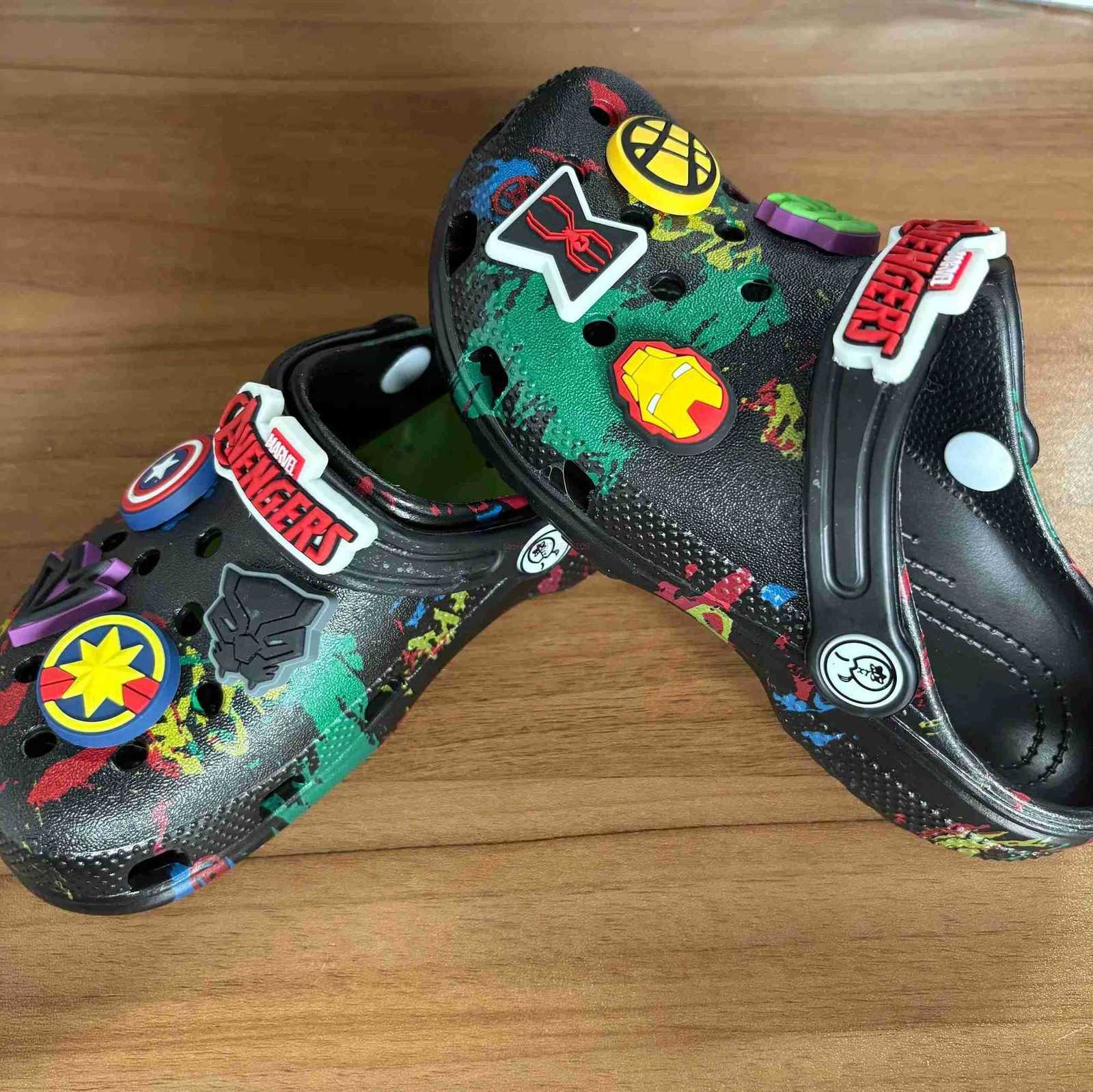 Disney The Avengers Anime Children Slippers Disney Kawaii Hole Sandals Eva Beach Breathable Shoes Outdoor Non Slip Comfort Gifts W250822