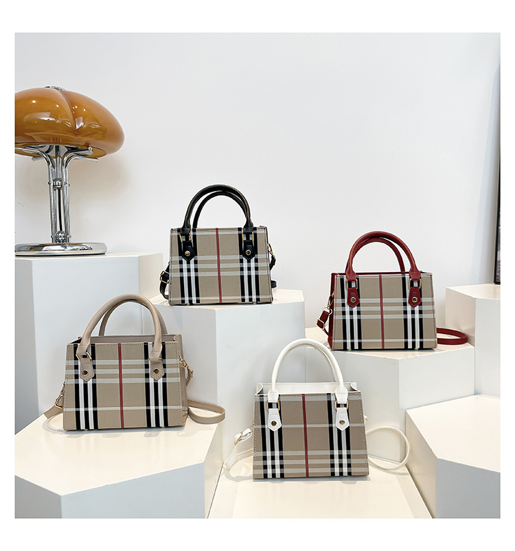 Free Shipping Minimalist Tote Bag New Fashion Classic Design Vintage Elegance Women Shoulder Bag