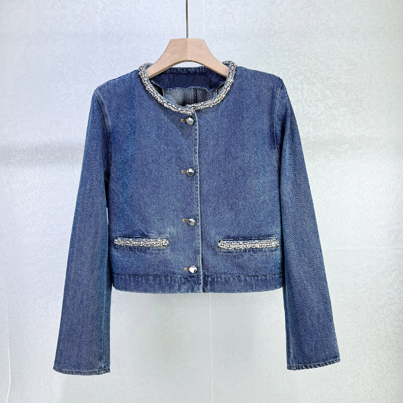Designer SP 2025 high-end early autumn design sense round neck diamond inlaid retro simple metal single breasted loose and versatile commuting denim jacket