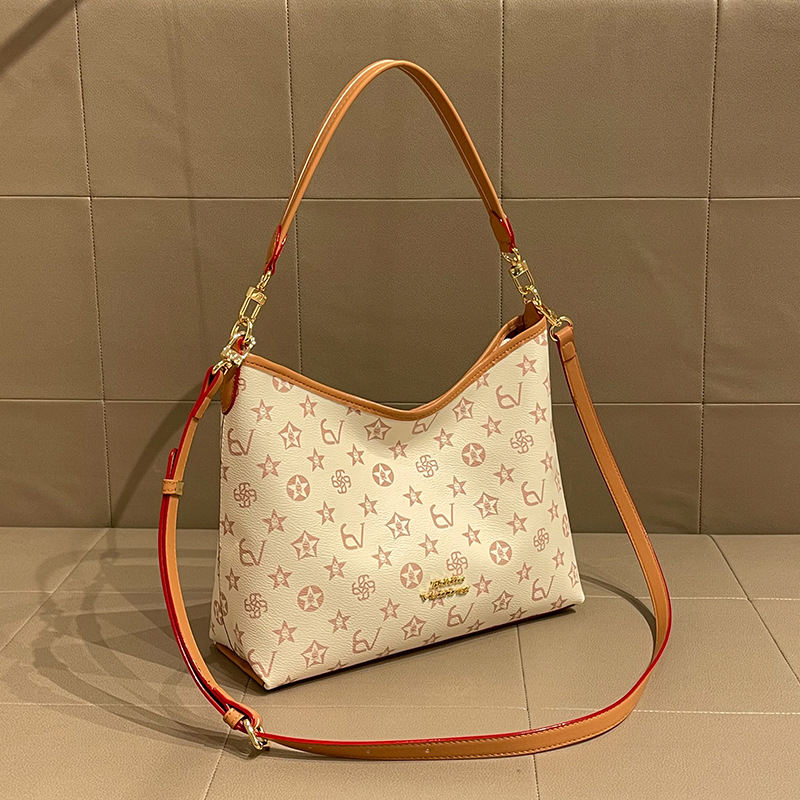 free shipping designer bag Soft leather high quality wandering bag versatile large capacity vintage tote bag
