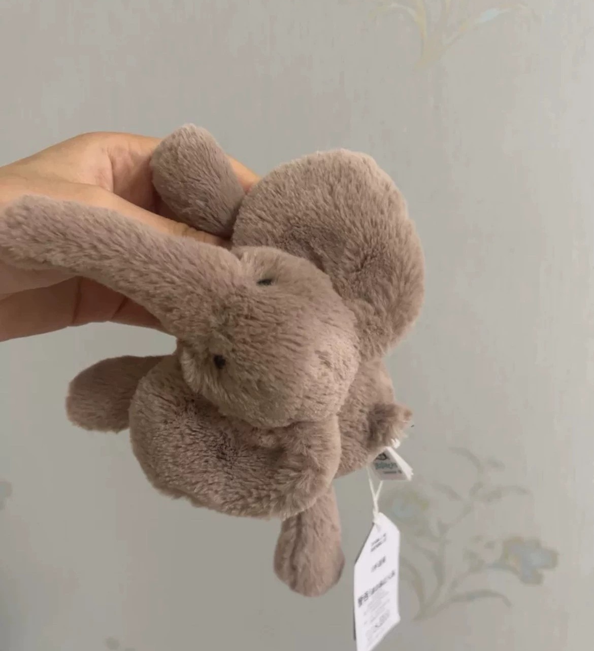 Dolls jellys Cat Smudge Plush Children's plush toys Smaug Soft Toy Tanking Elephant body pillow Cute Soothing the Doll Gifts 12 Y260128