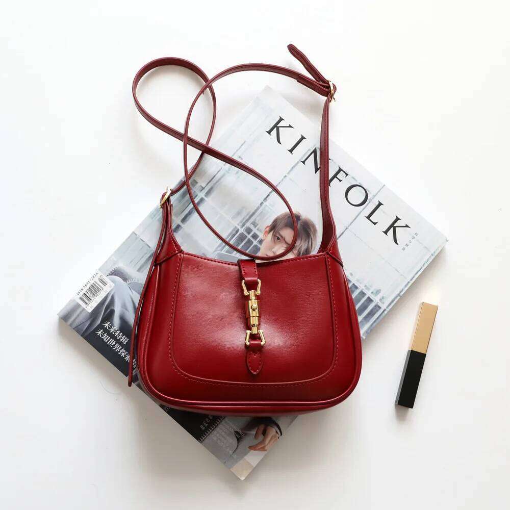 New Fashion Genuine Leather Ladies Hand 2025 Casual Crossbody Bags For Women High Quality Designer Female Messenger Bag