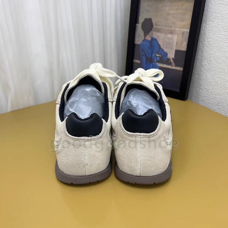 Womens Designer Sneakers Womens Trainers Chic Beige Coffee Plum Casual Lightweight Durable Slip Resistant Soles Outdoors Women Shoes Size 35-40