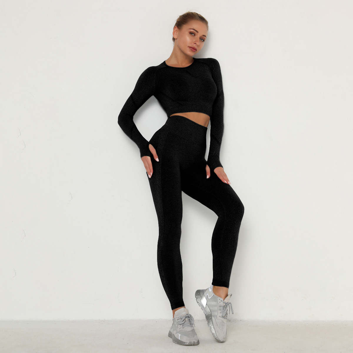 Seamless Yoga Two-Piece Set Women High Waist Tight Sports Long Sleeve Fitness Yoga Pants Yoga Suit Complete styles and good quality