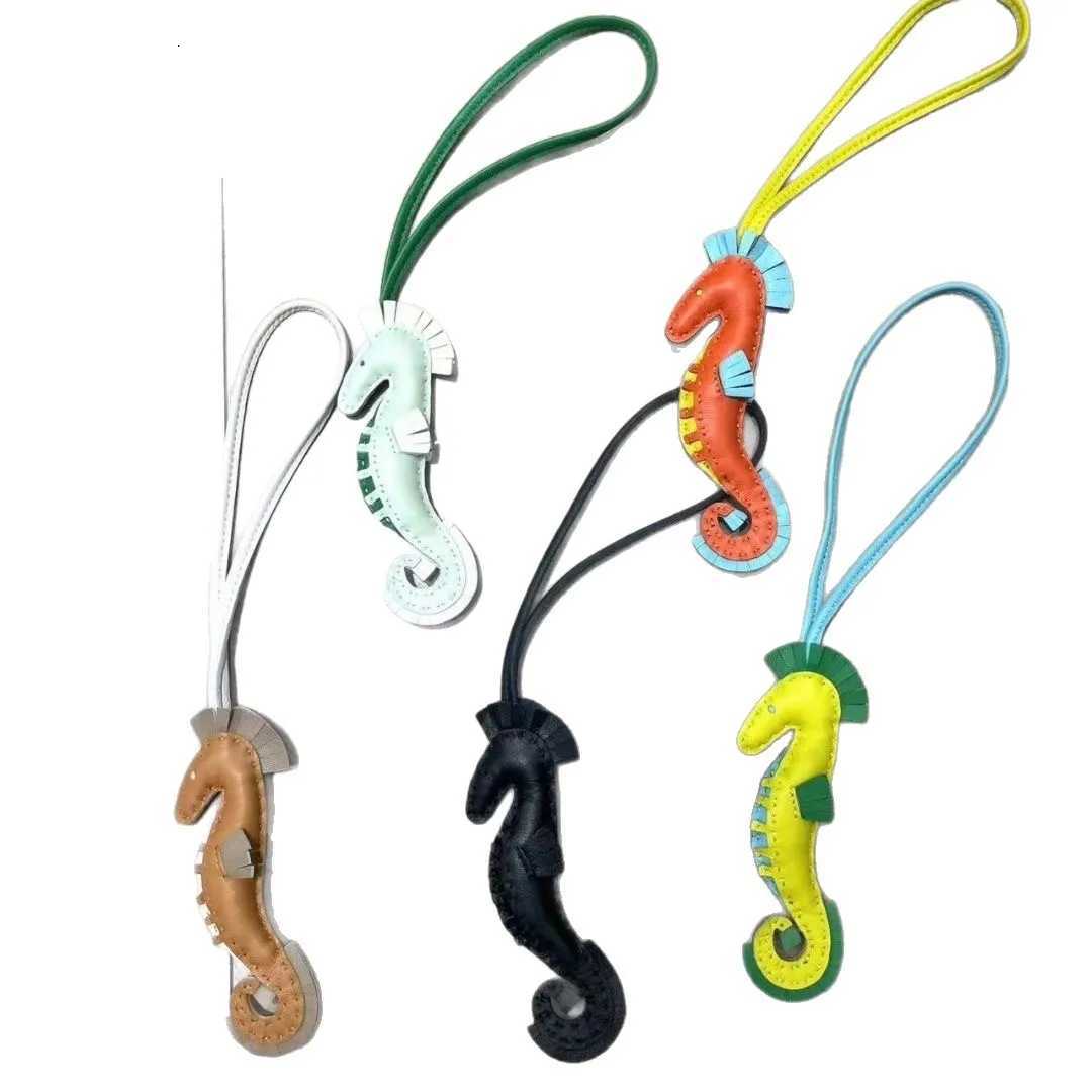Little Seahorse Leather Car Keychain Bag Decoration Fashion Accessories X250822
