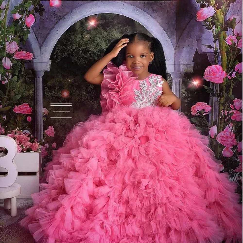 Luxurious Hot Pink Tutu Flower Girl Dresses Lace Appliques Beaded Tiers Tulle Lilttle Kids Birthday Pageant Weddding Gowns Kids Dress