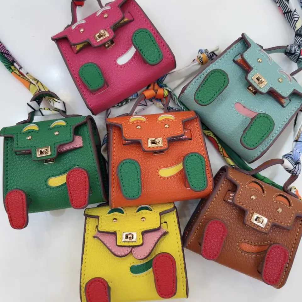 Fashion Mini Bag Pendant Charm for Women Cute Earphone Lipstick Bag Car Key Chain Trendy Pendant Purse Accessory Z250822
