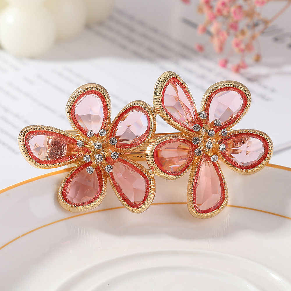 Korean Version Clear Multi-Faceted Fashion Flower Back of Head Women's Spring Accessory Hair Clip SY-8020