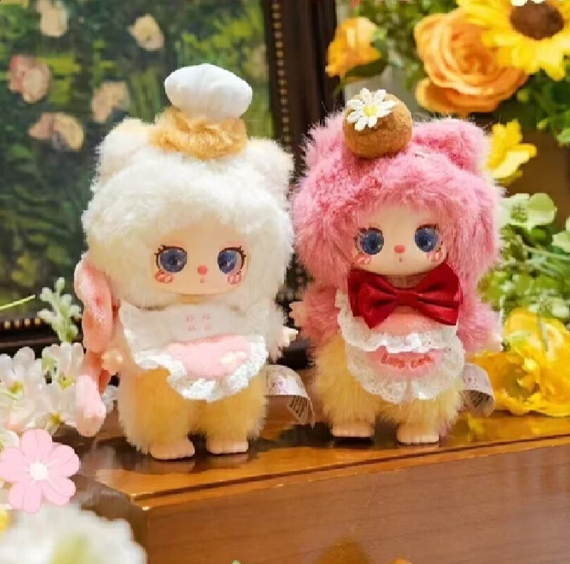 Genuine Liila Luck Cat Mystery Boxes V4 Serise LiilaS Chef Kitten Blind Box Action Figures Trendy Zoo Gifts 250822