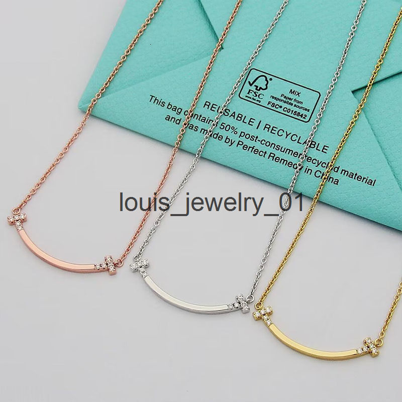 Classic Crystal Smile Pendant Necklace Luxury Brand T Necklace Stainless Steel Designer Necklace for Women