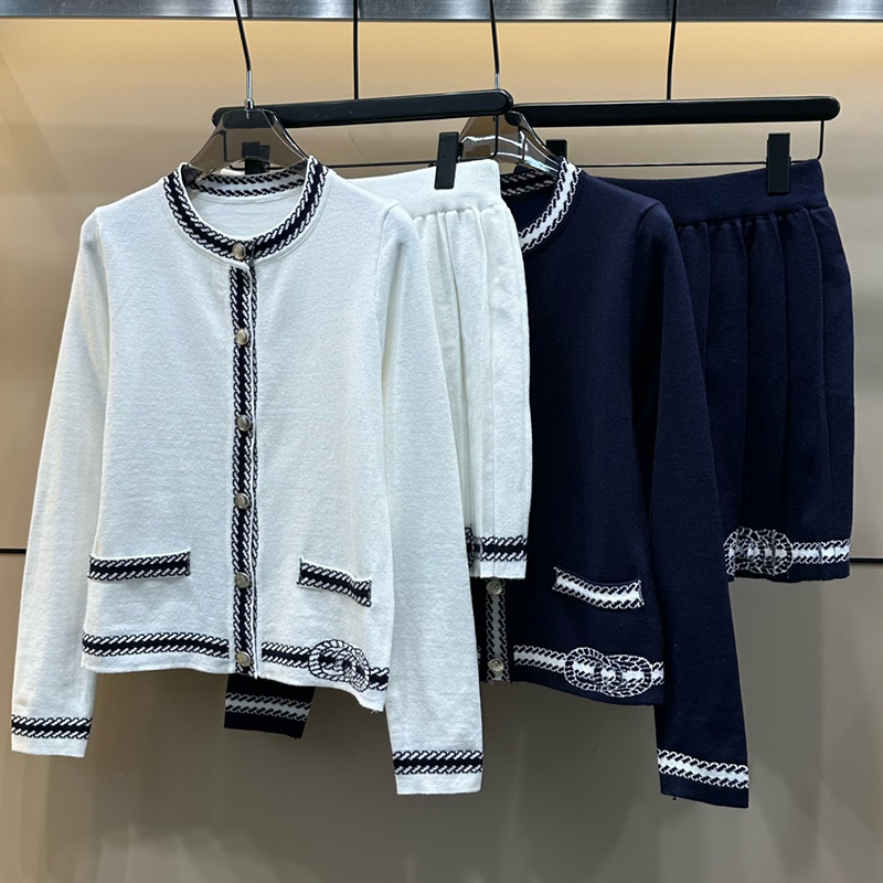 Women Knits Jacquard Cardigan Outfits Designer Elastic Waist Pleated Skirt Casual Daily Set