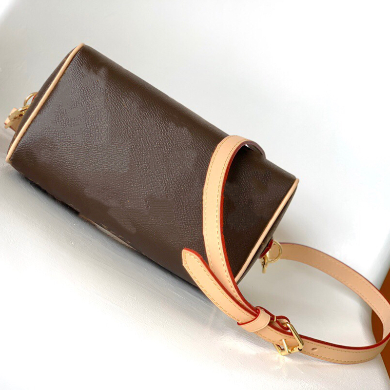 10a Luxury bag shoulder bag 20cm cowhide duffle bag luggage outdoor packs duffel bags crossbody bagdesigner handbags travel bag Leather embossed matte with box