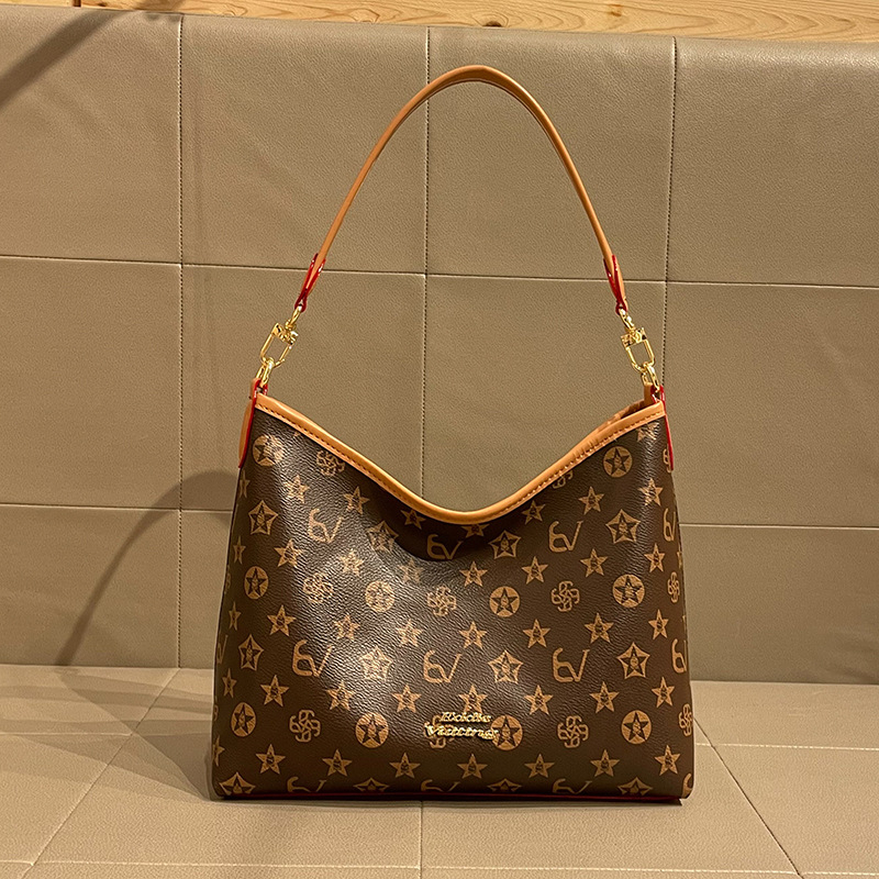 free shipping designer bag Soft leather high quality wandering bag versatile large capacity vintage tote bag